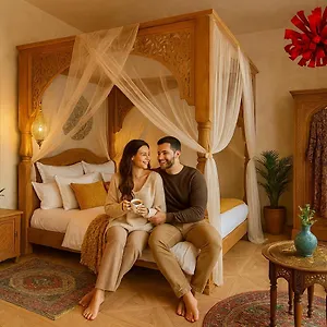 Hidden Gem Antique With Stunning Views , Bukarest Rumänien